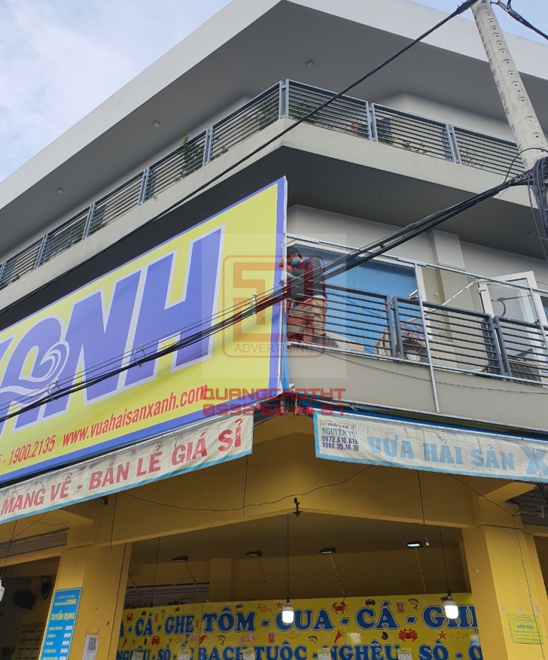 BẢNG HIỆU HẢI SẢN  XANH - CH NƠ TRANG LONG 
