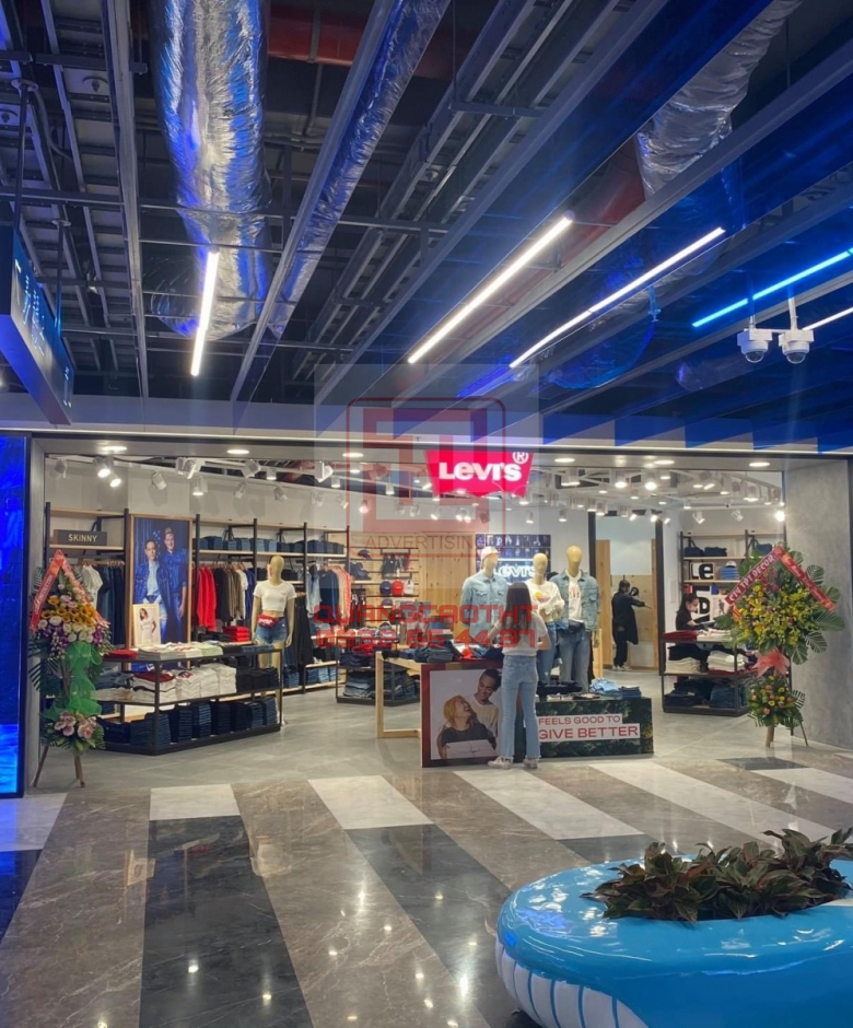 HỘP ĐÈN KHÔNG VIỀN LEVIS