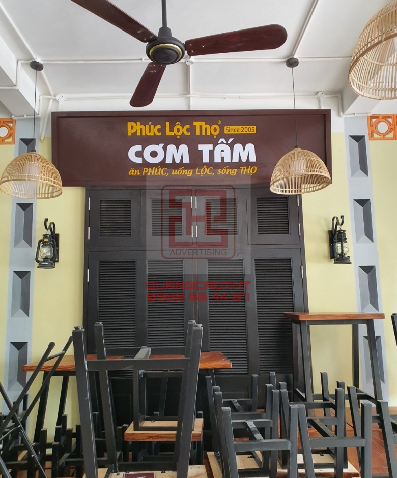 HỘP ĐÈN BIỂN VẪY PHÚC LỘC THỌ - TO KY Q12