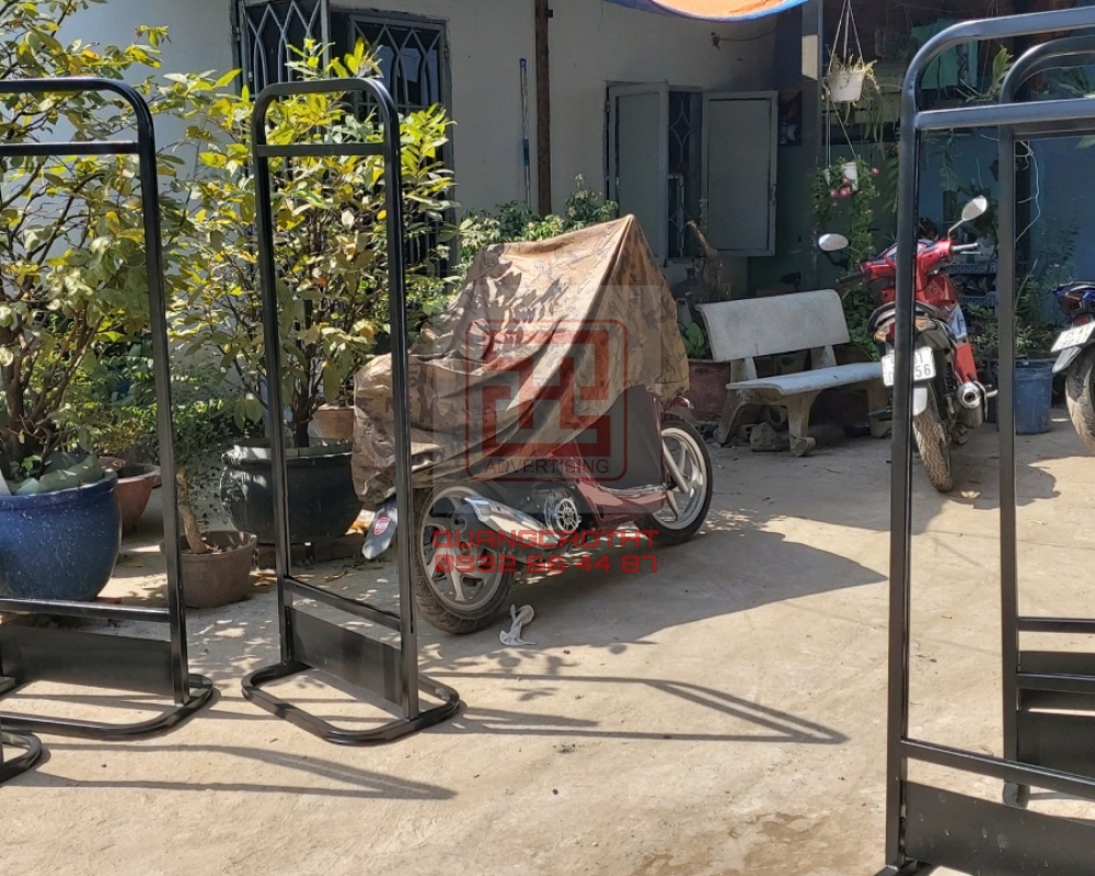 STANDEE  CÁC LOẠI