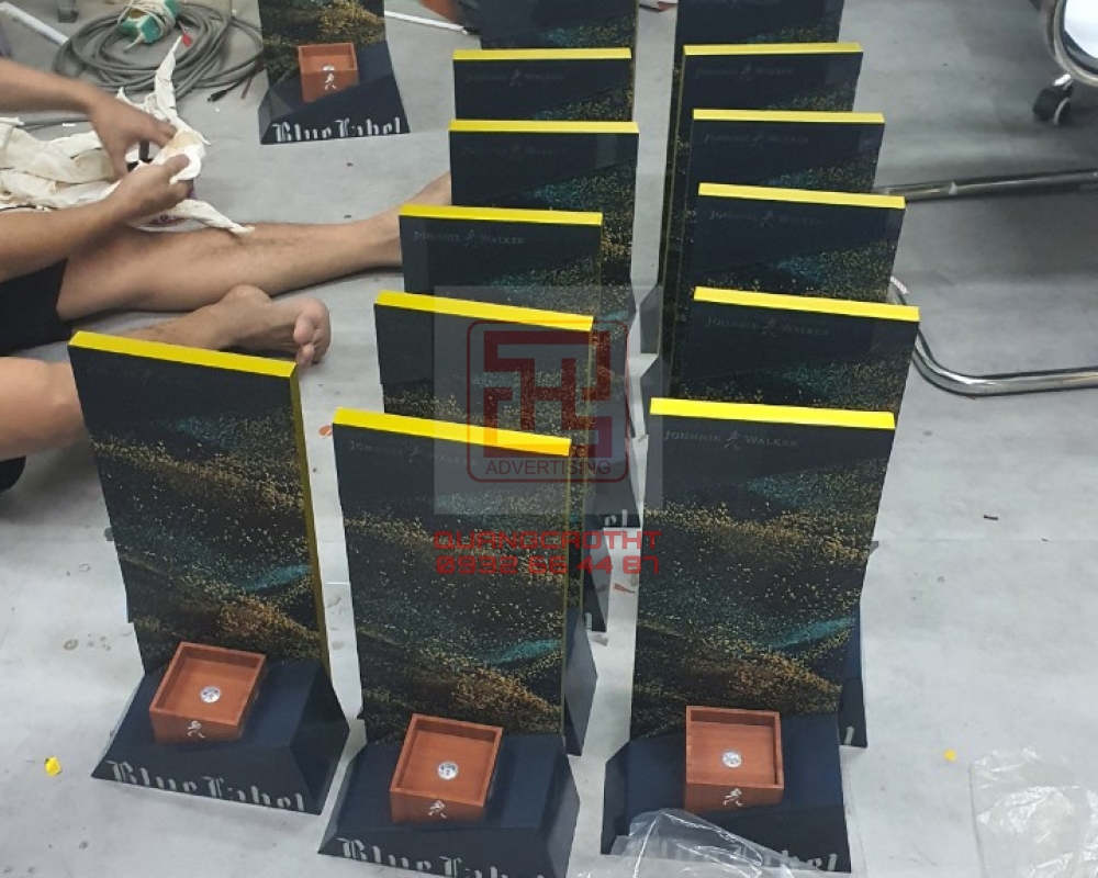 SHOWCASE TRƯNG BÀY SIÊU THỊ  2